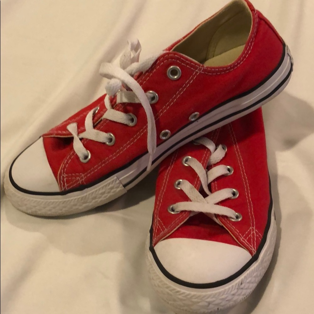 Kids classic red converse